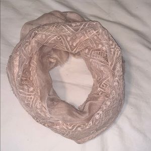 Woman’s Scarf